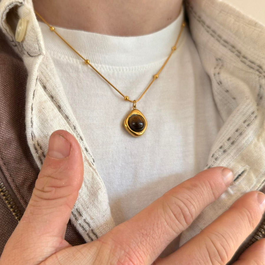 Gold Medallion Pendant Necklace