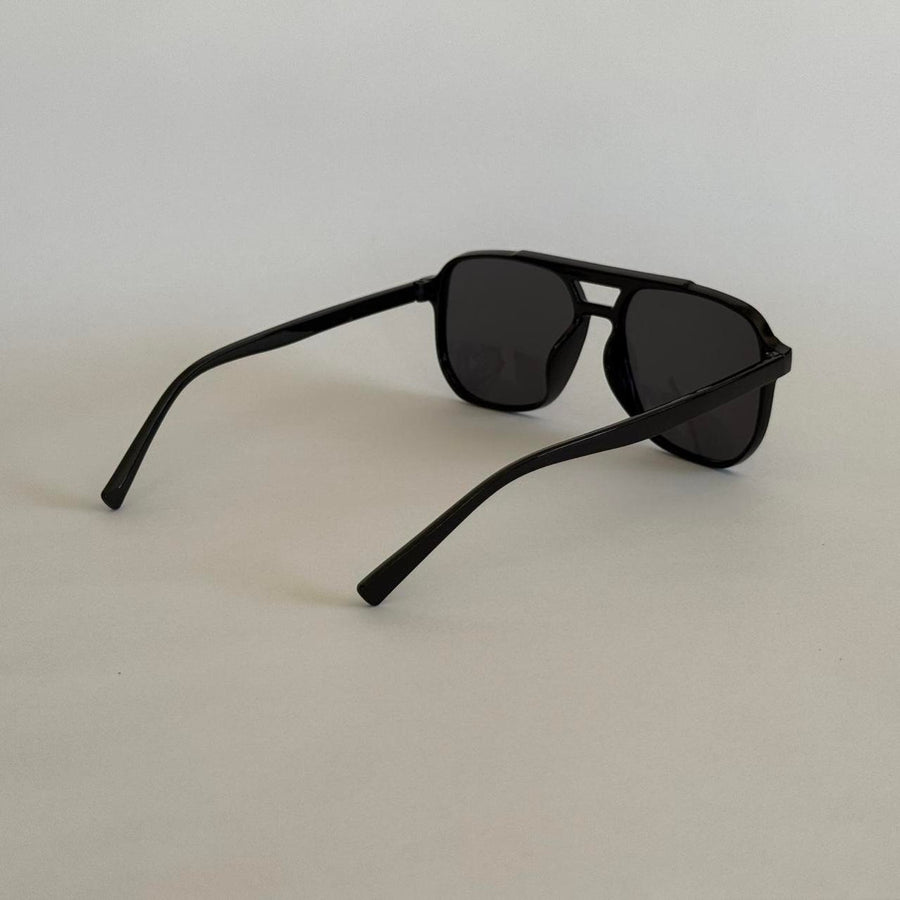 Black Aviator Sunglasses