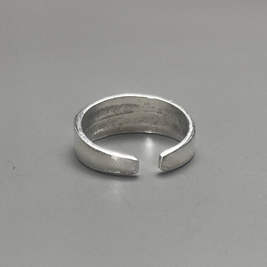 Silver Floral Band Ring