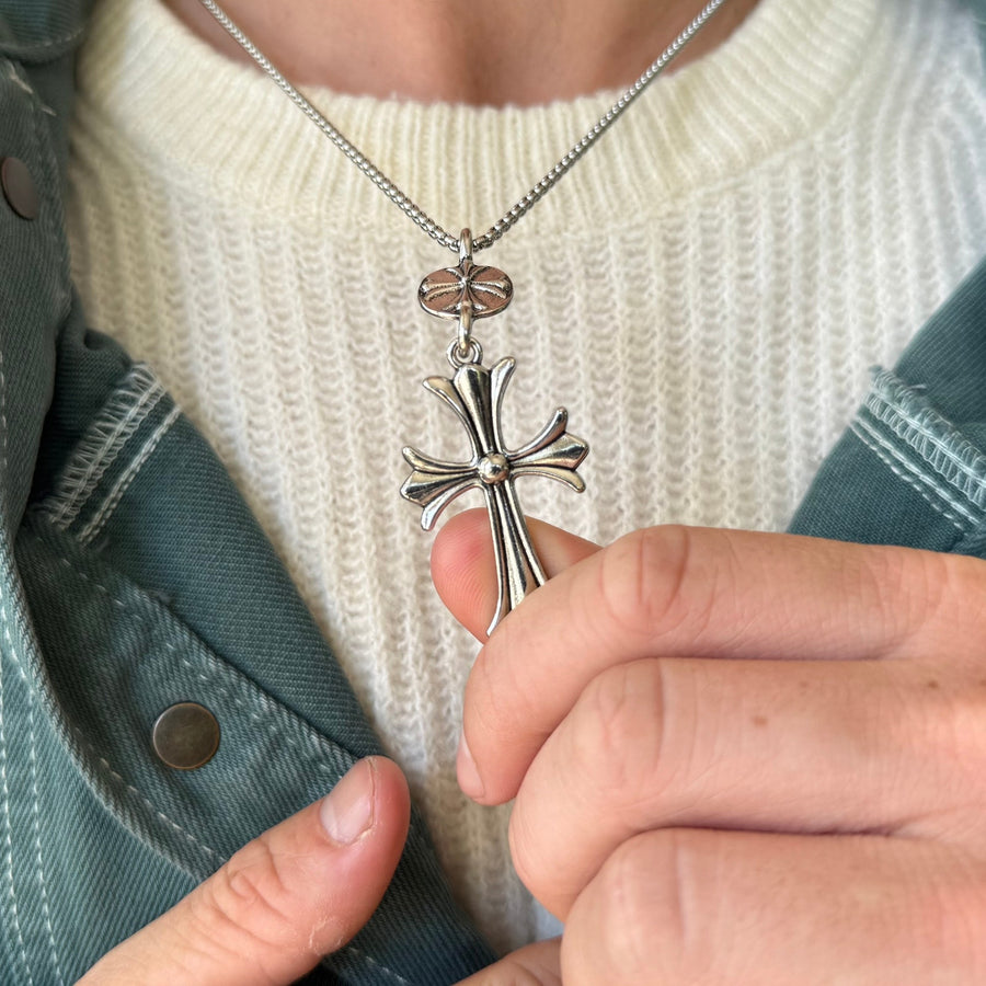 Engraved Cross Pendant Necklace