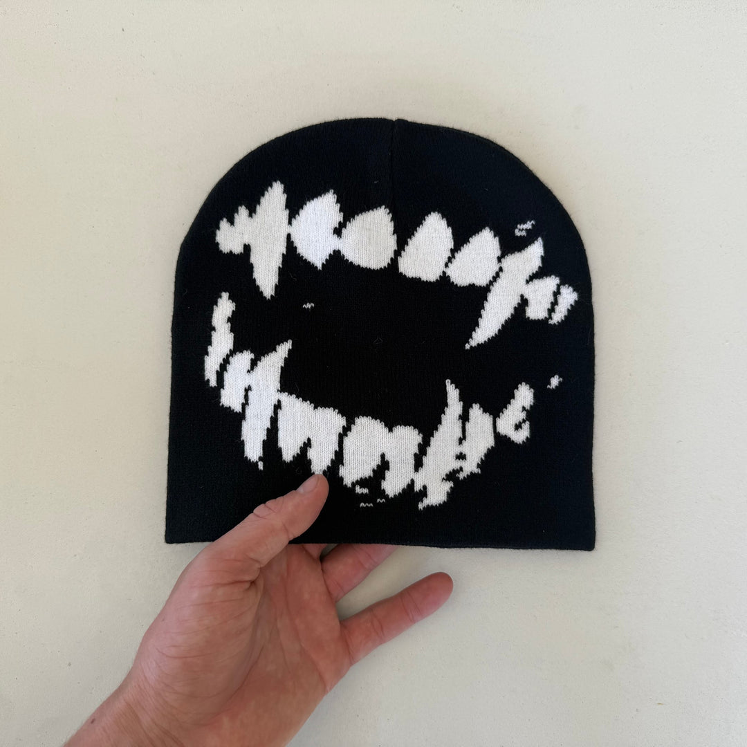 Teeth Beanie - Rynor