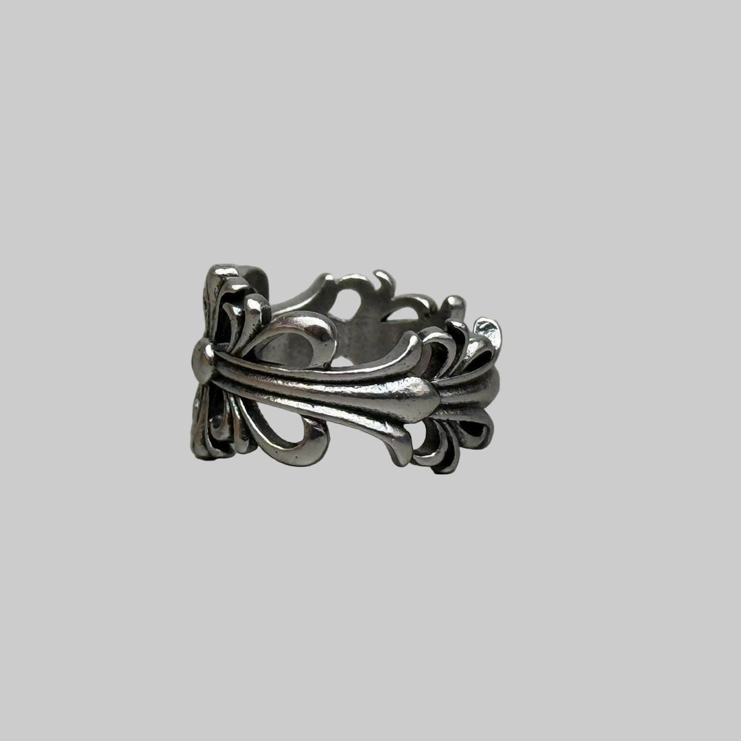 Silver Gothic Cross Ring - Rynor