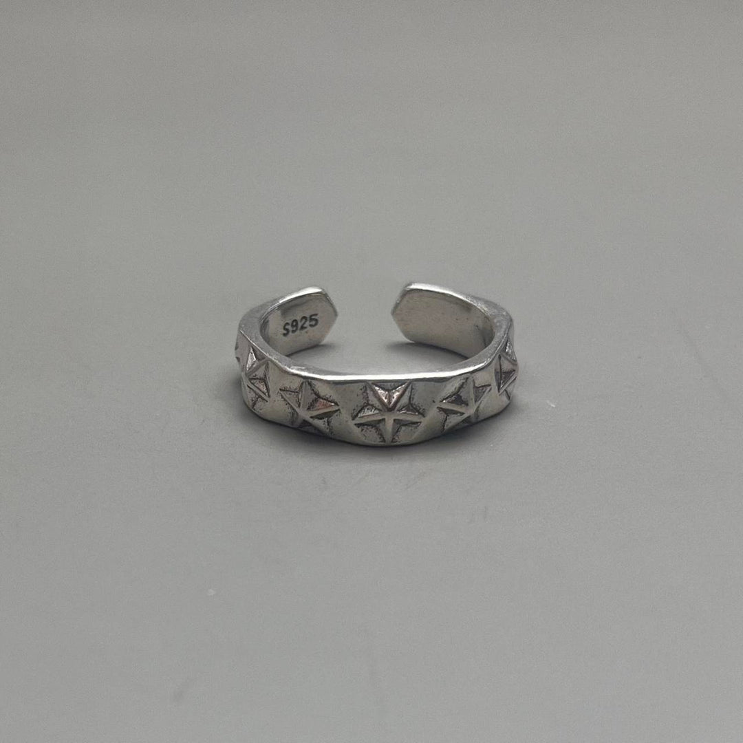 Silver Star Band Ring - Rynor