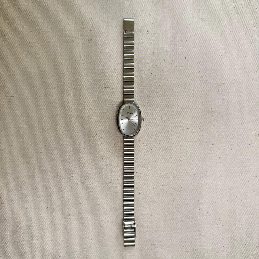 Oval Silver Stretch Watch