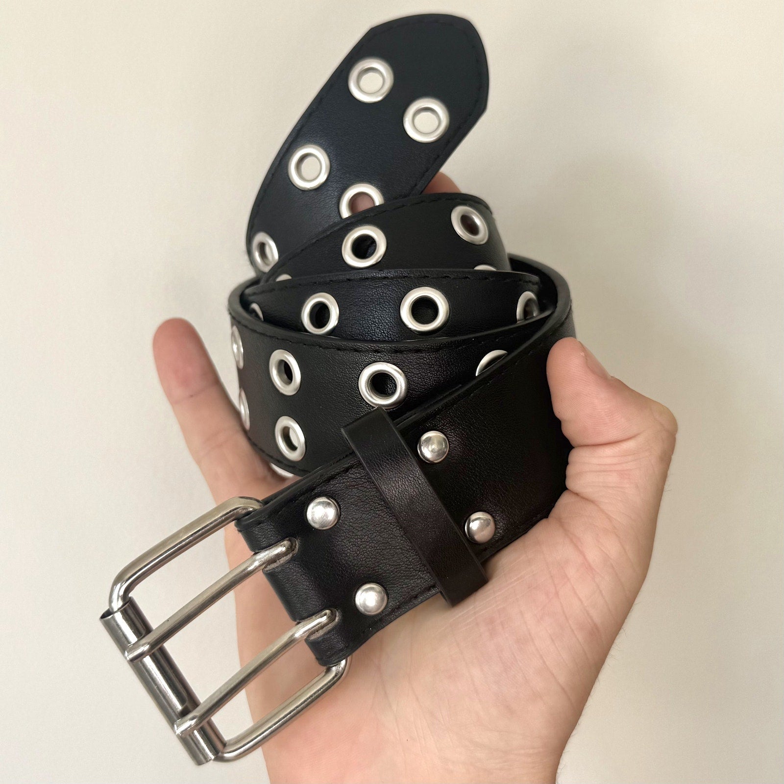 Black Grommet Belt - Rynor