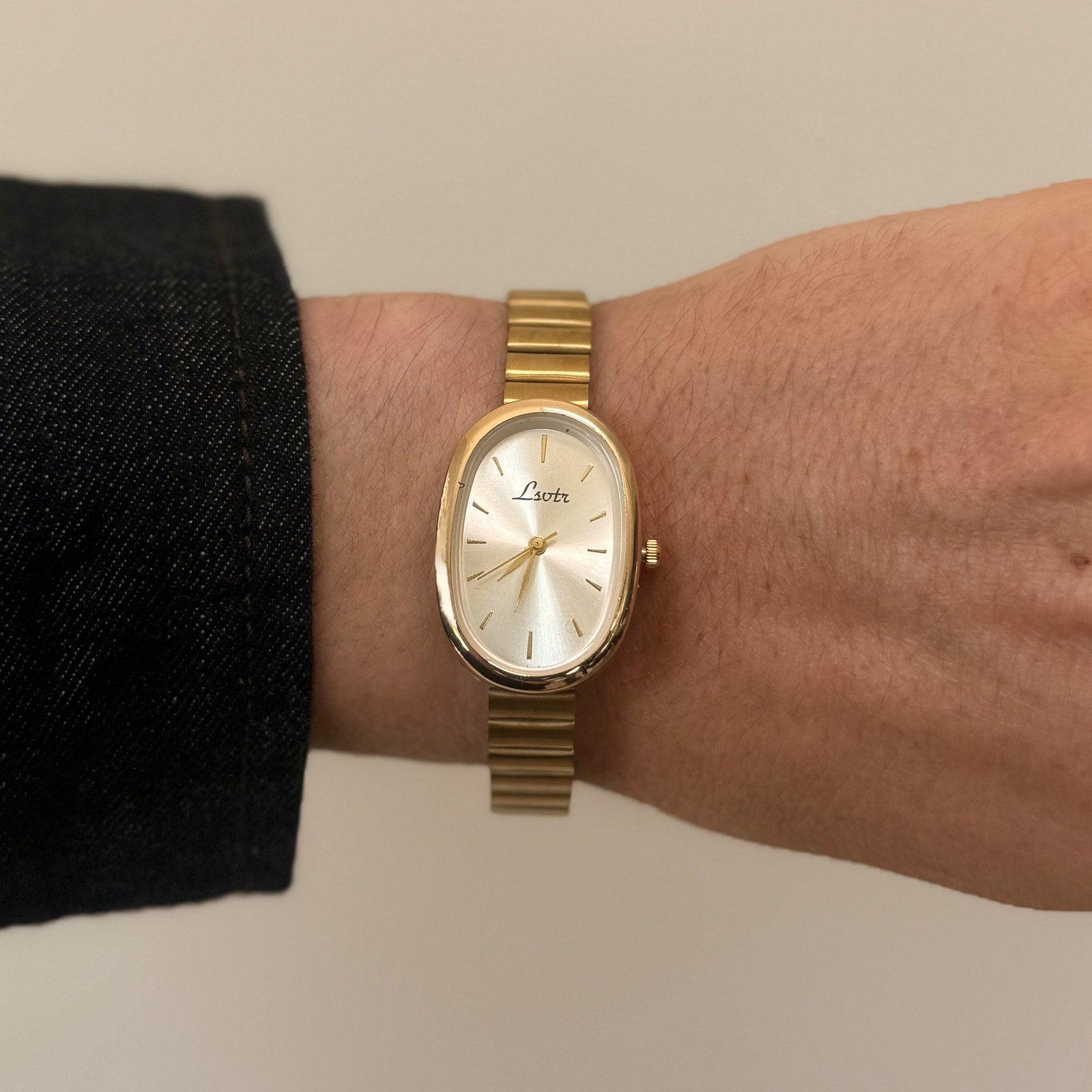 Gold Oval Quartz Watch