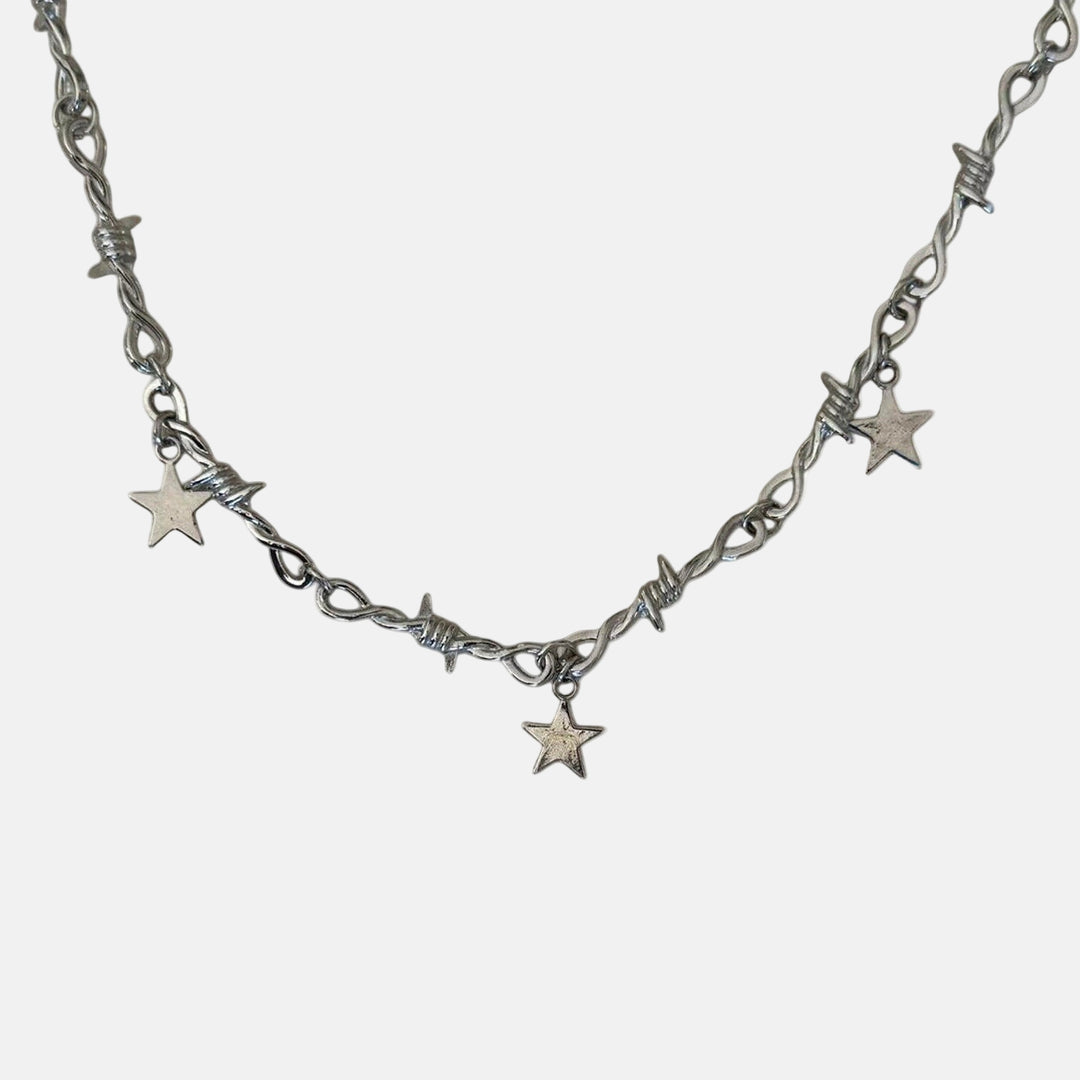 Star Charm Barbed Necklace - Rynor