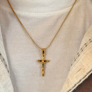 Cross Pendant Chain Necklace