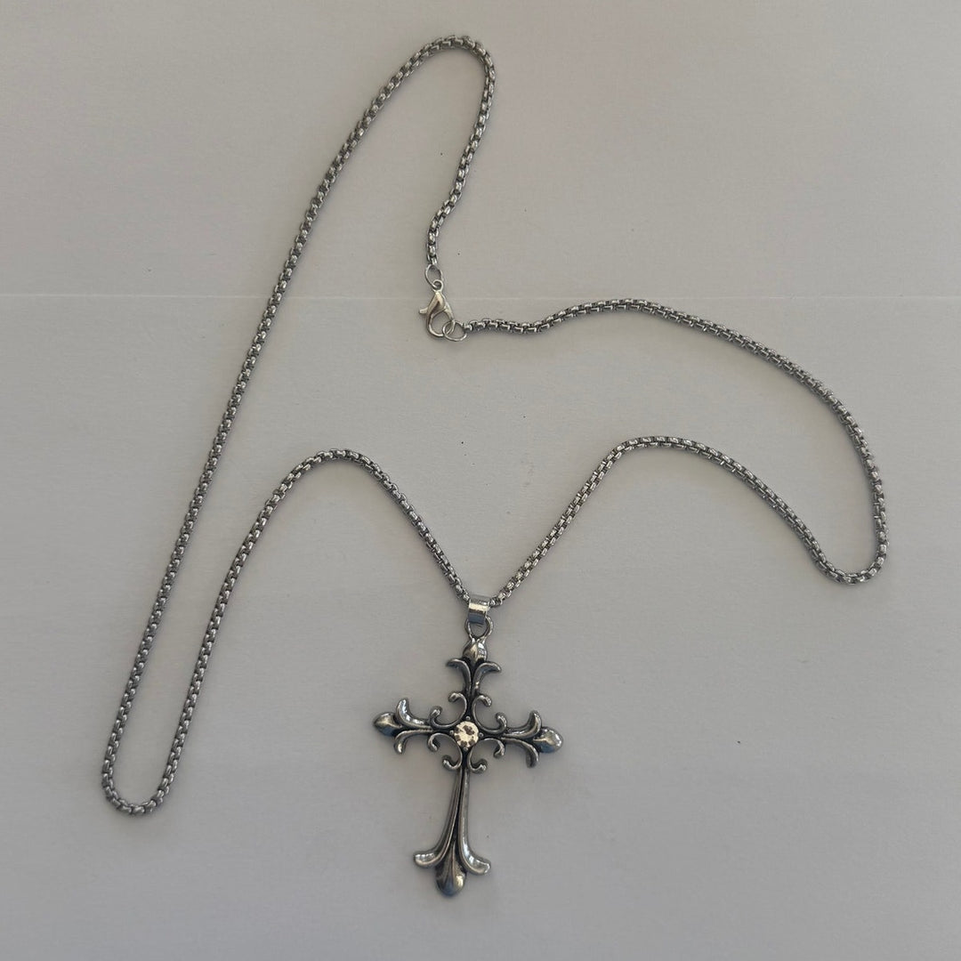 Gothic Cross Pendant Necklace - Rynor