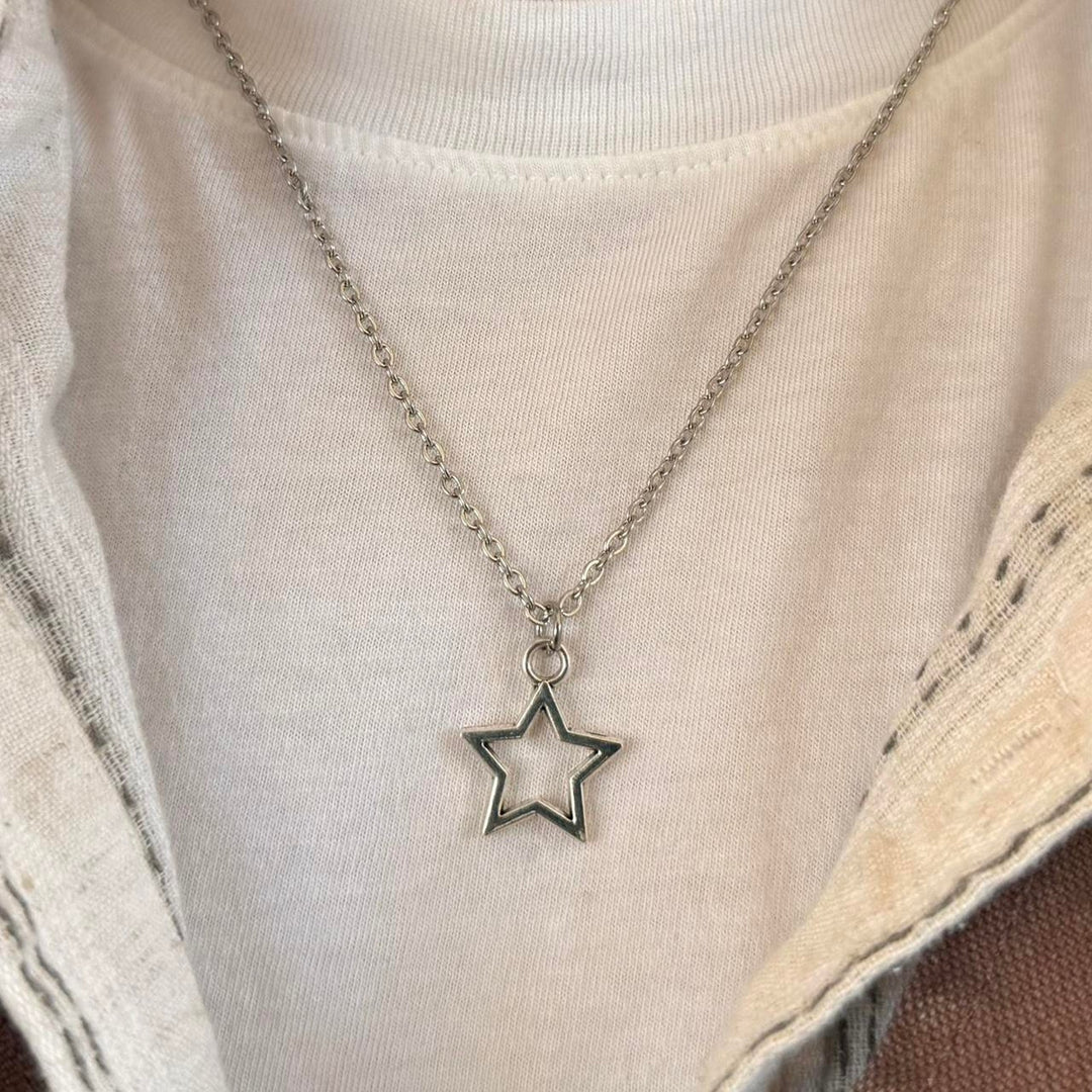 Silver Star Pendant Necklace - Rynor