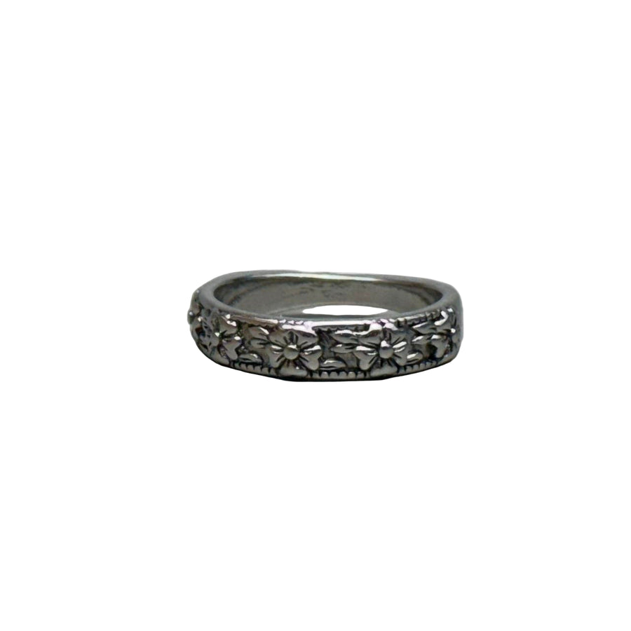 Silver Flower Band Ring