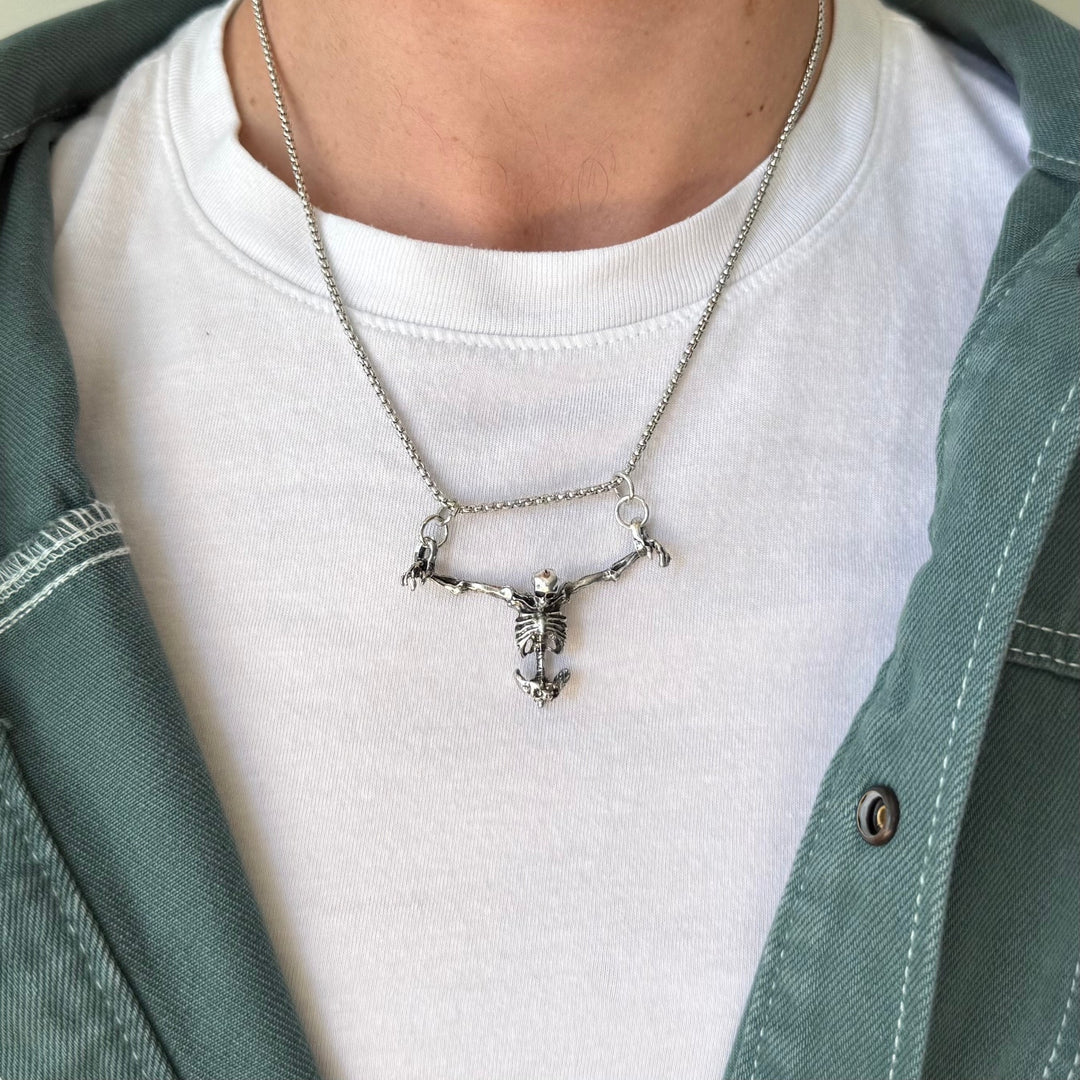 Silver Crucifix Necklace - Rynor