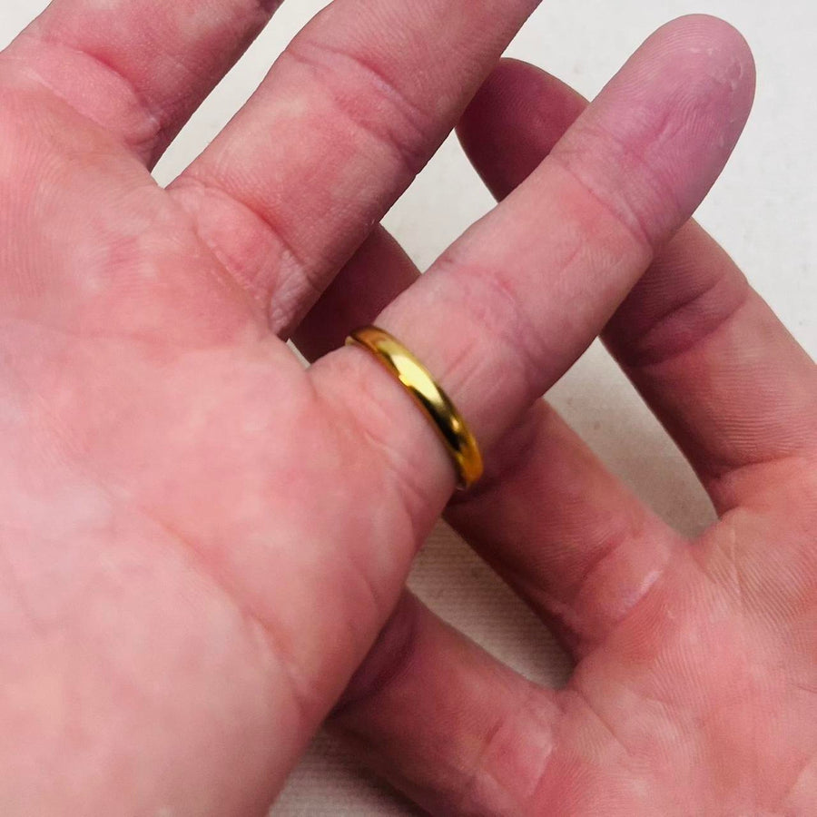 Gold Dolphin Ring