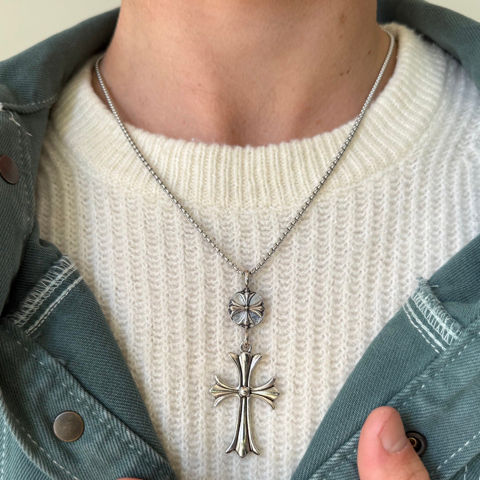 Engraved Cross Pendant Necklace