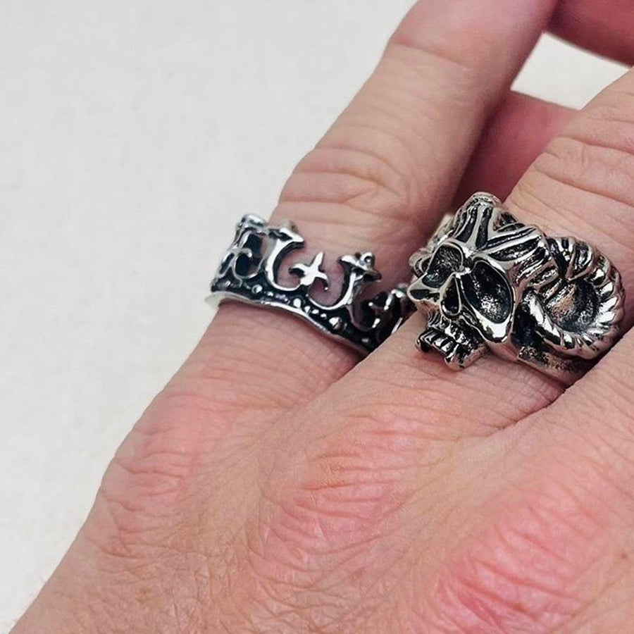 Silver Gothic Crown Ring
