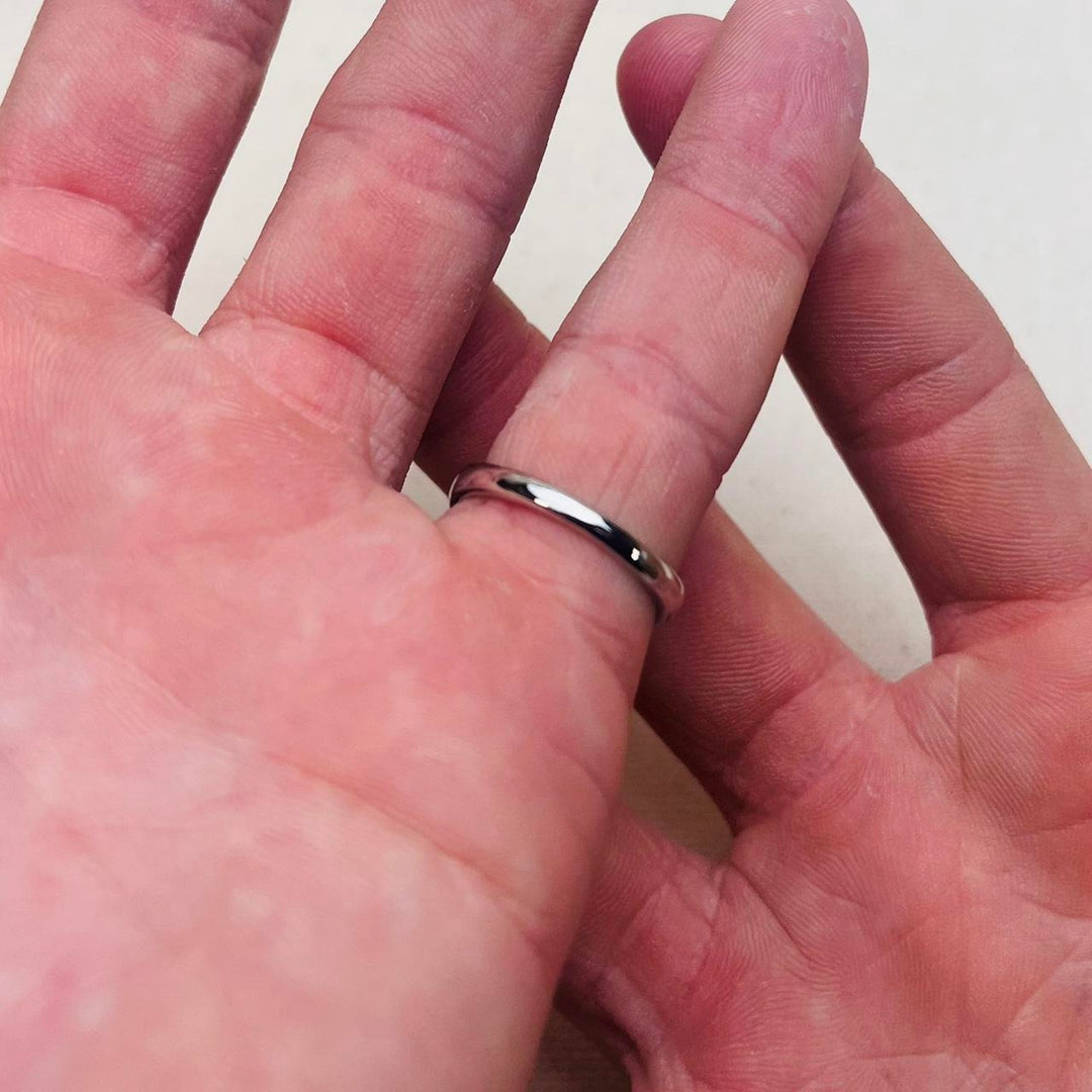 Black Stone Signet Ring - Rynor