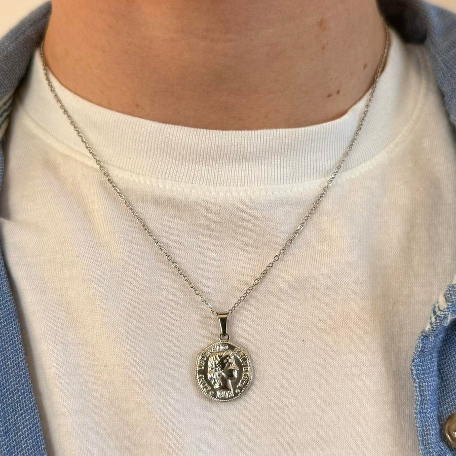 Medallion Pendant Necklace