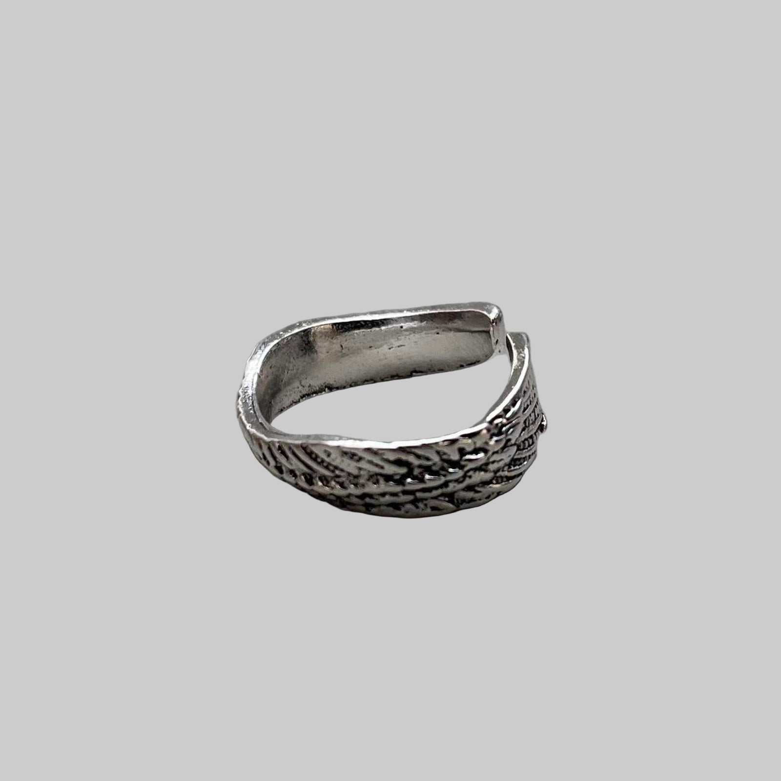 Silver Wing Band Ring