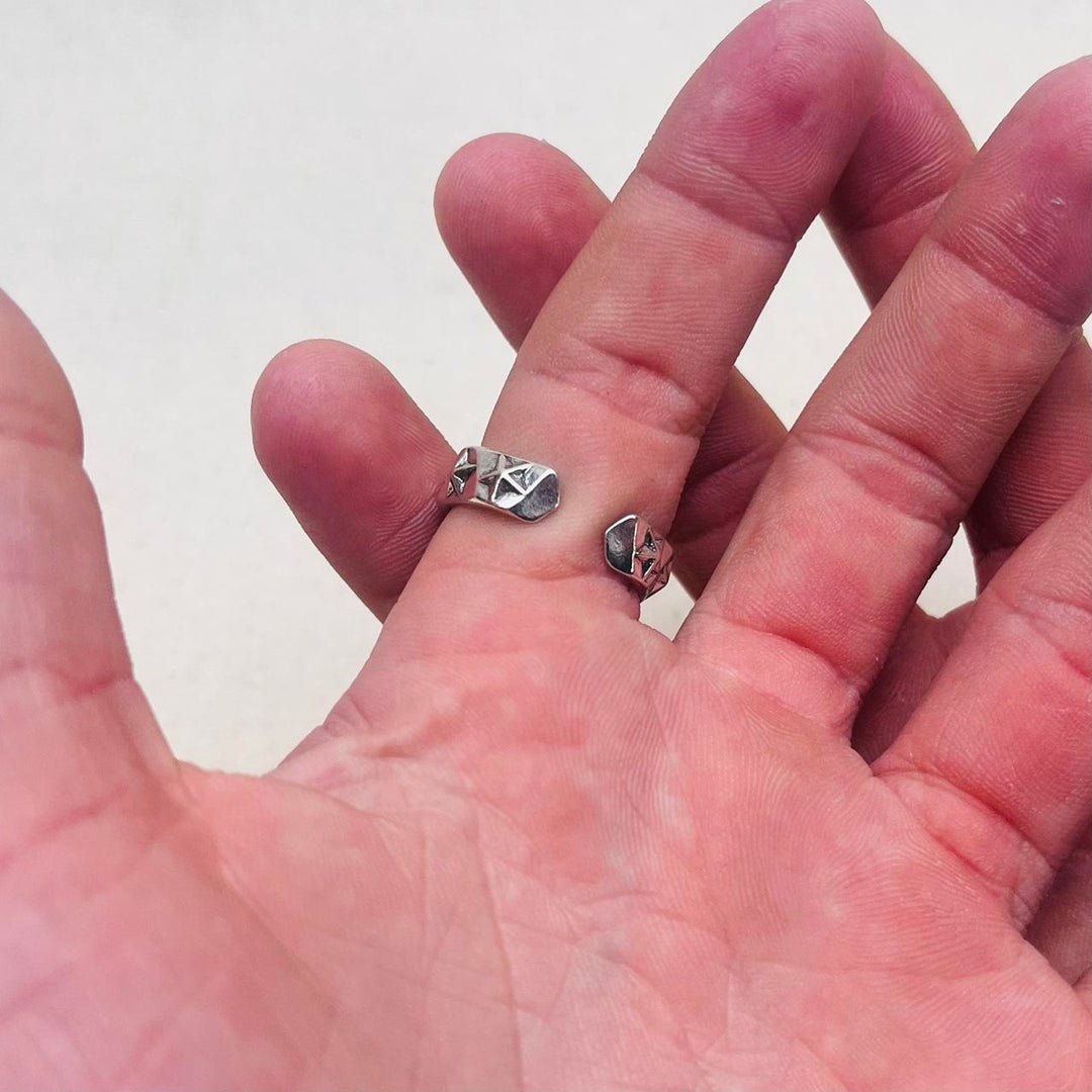 Silver Star Band Ring - Rynor