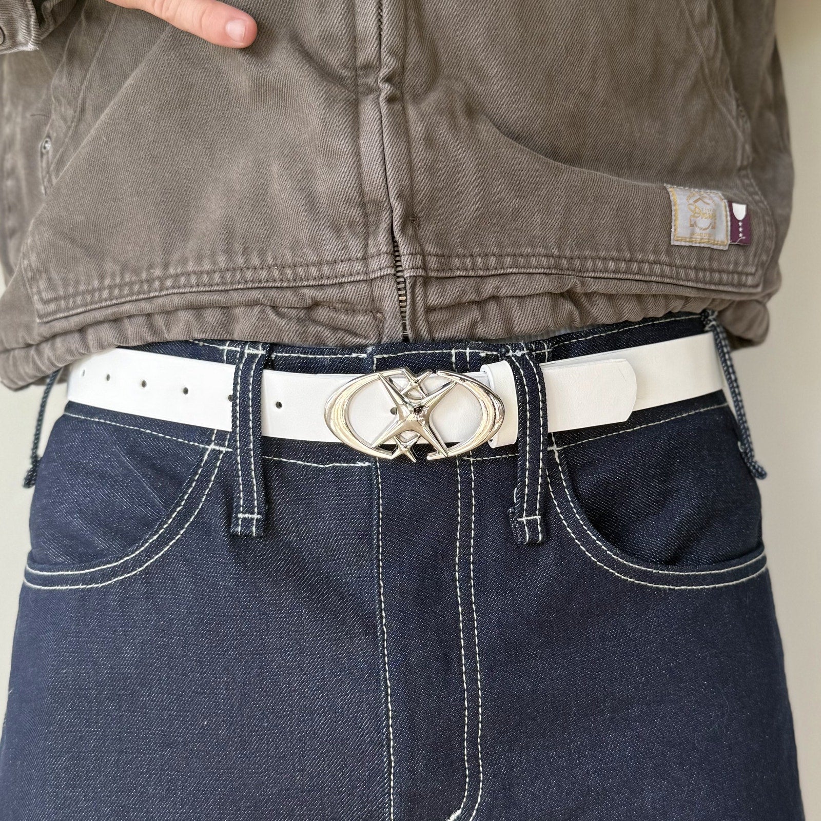 White Chrome Buckle Belt