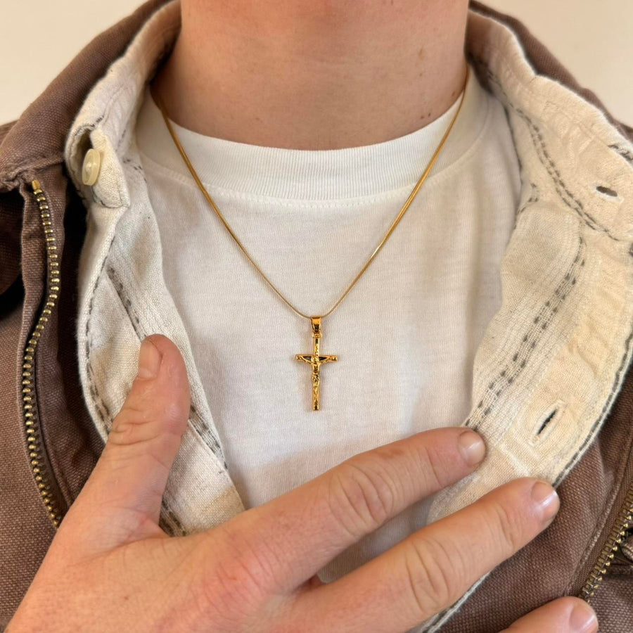 Cross Pendant Chain Necklace
