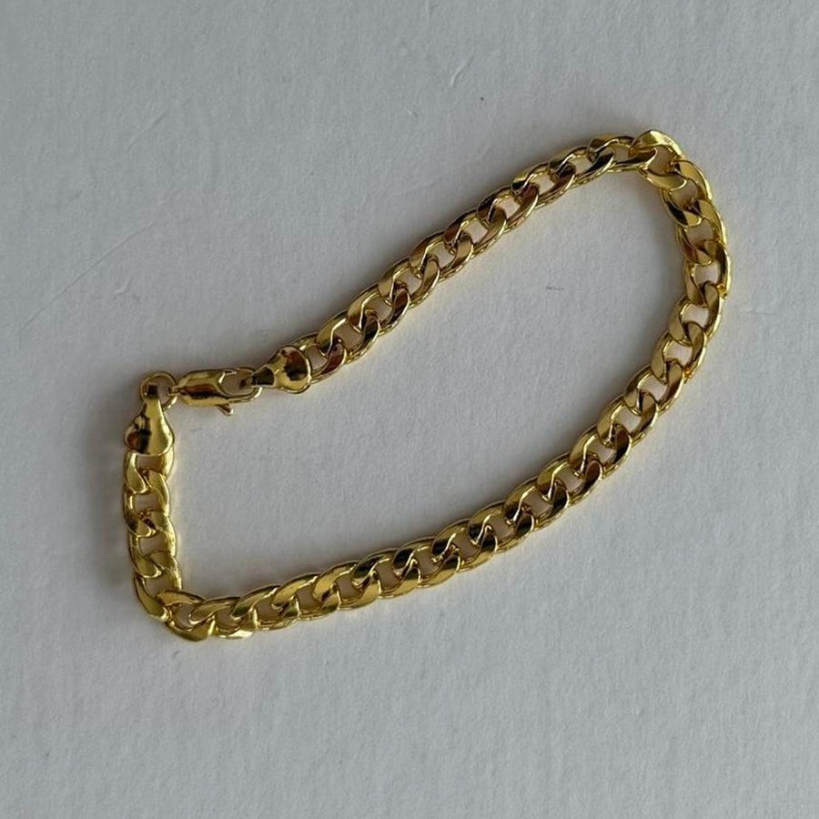 Gold Curb Chain Bracelet