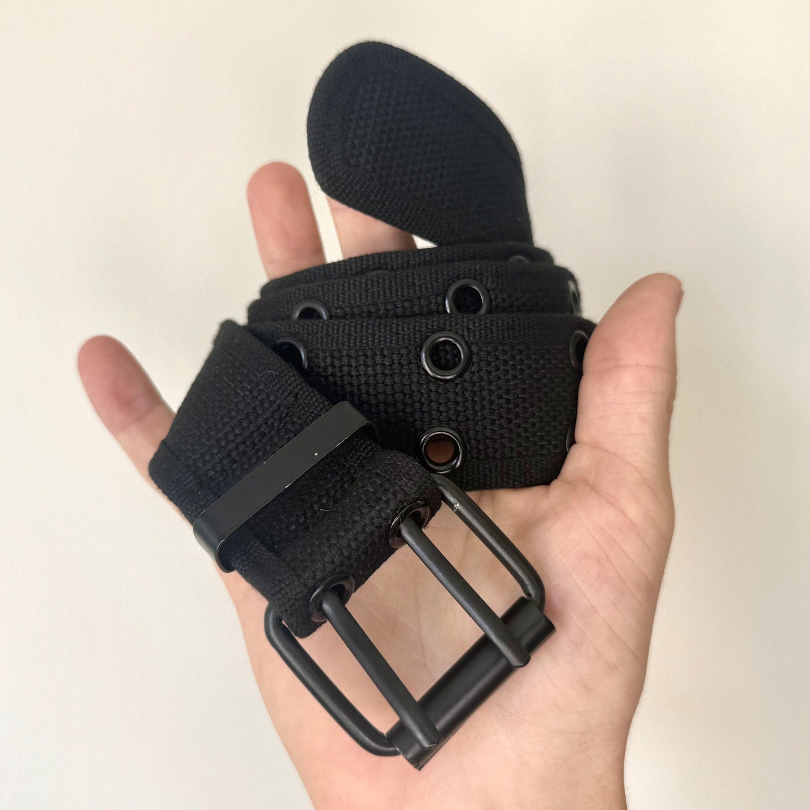 Black Single Grommet Belt