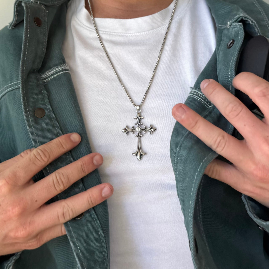 Gothic Cross Pendant Necklace - Rynor