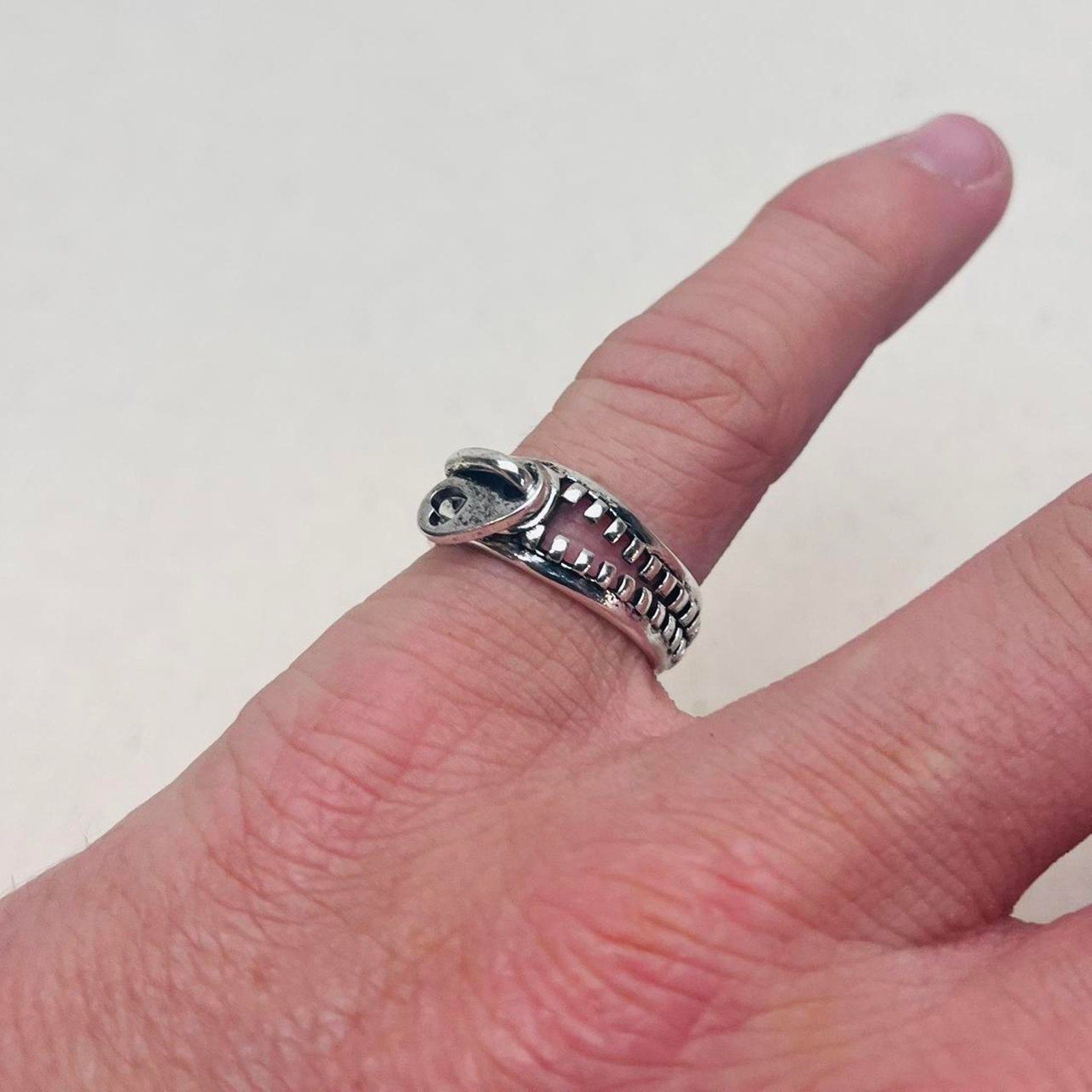 Silver Chain Link Ring