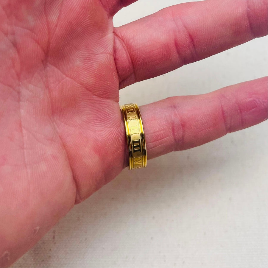 Engraved Band Ring