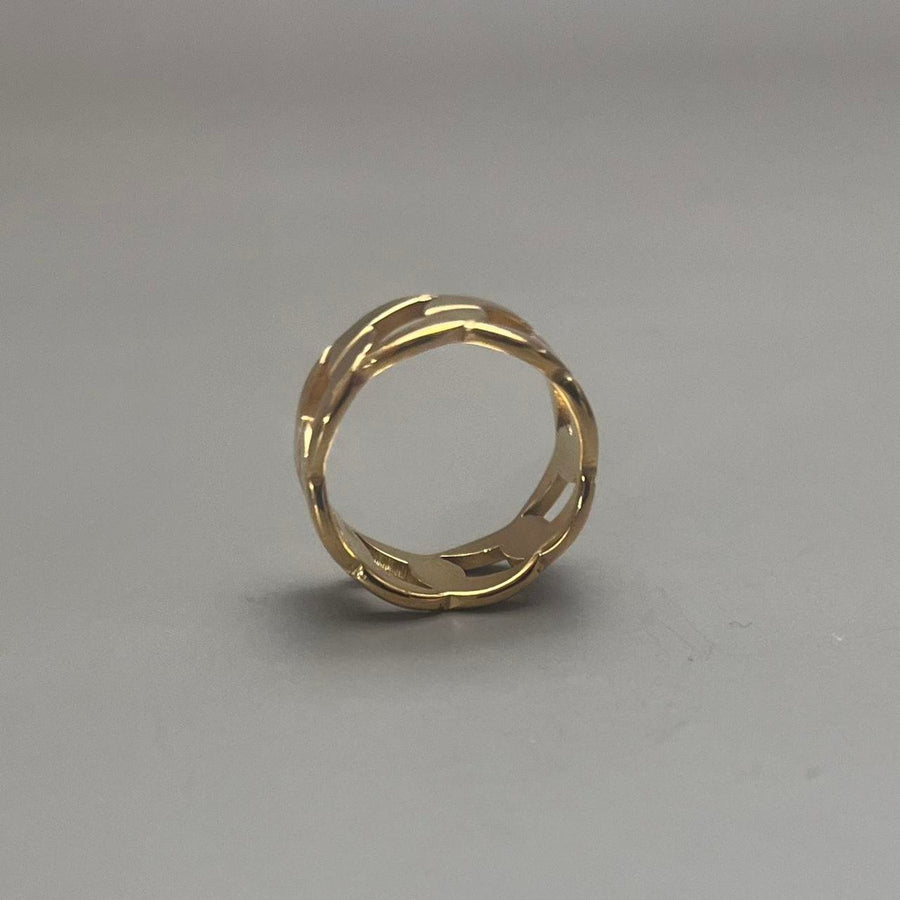 Gold Twist Band Ring