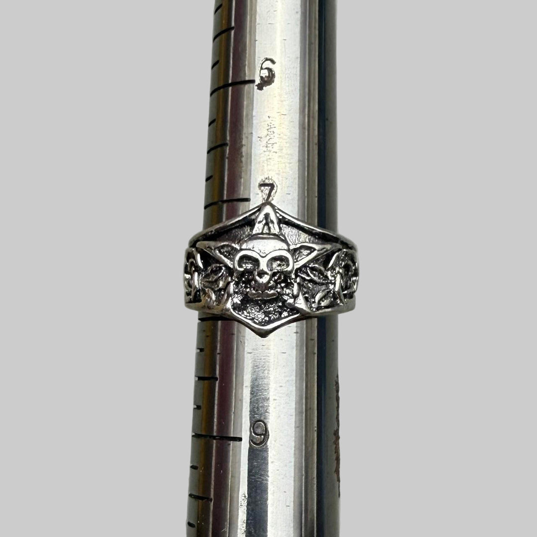 Silver Gothic Star Ring - Rynor