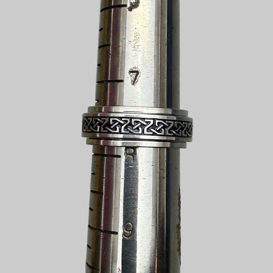 Silver Pattern Band Ring