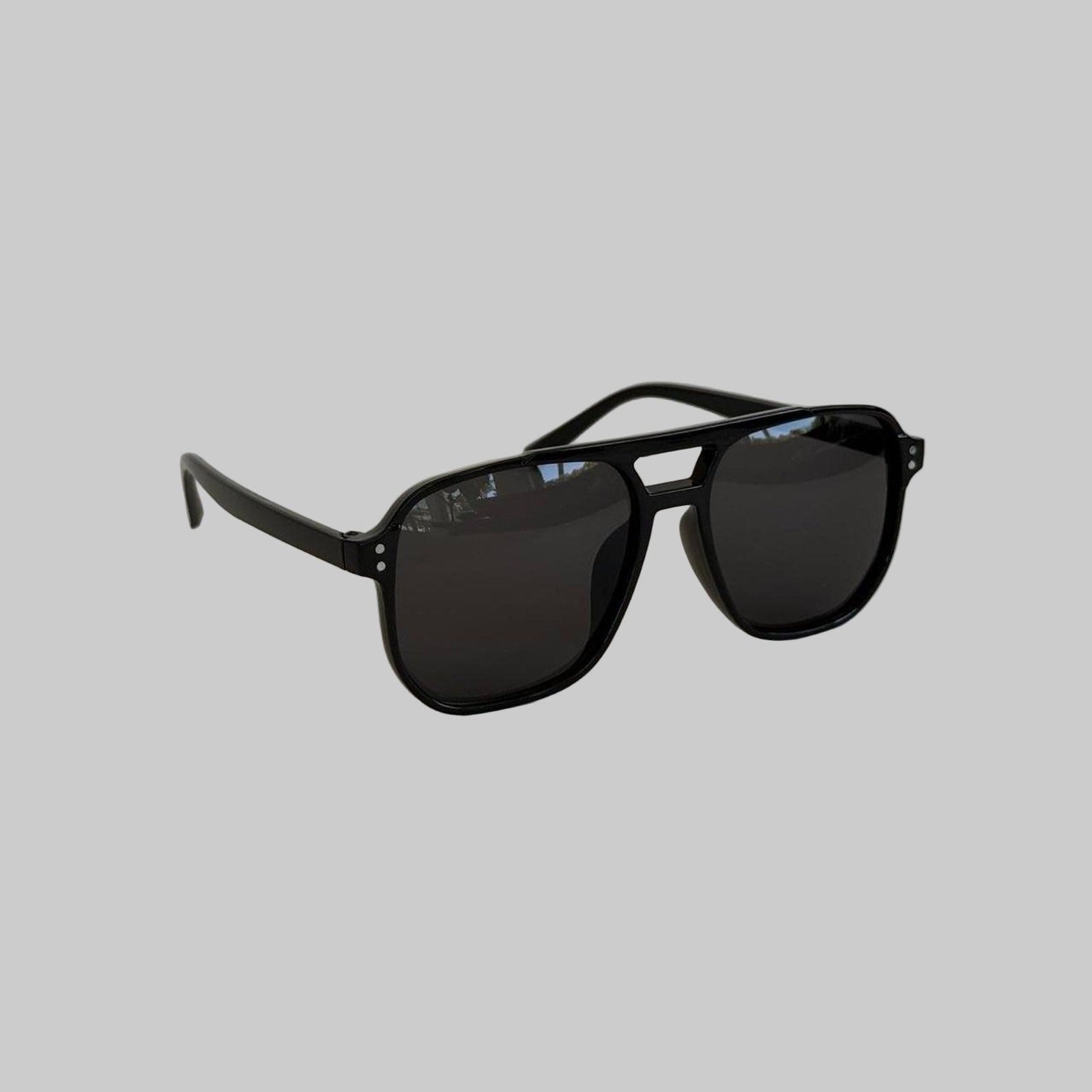 Black Aviator Sunglasses
