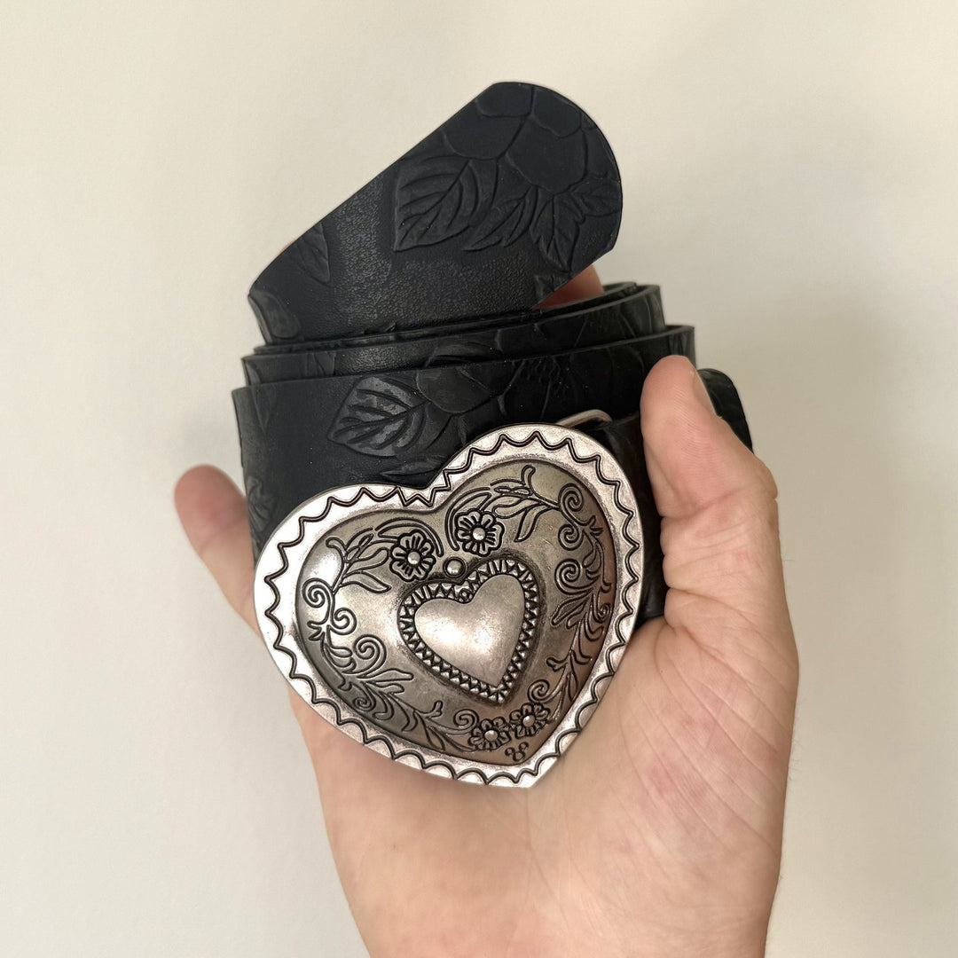 Heart Buckle Black Belt - Rynor